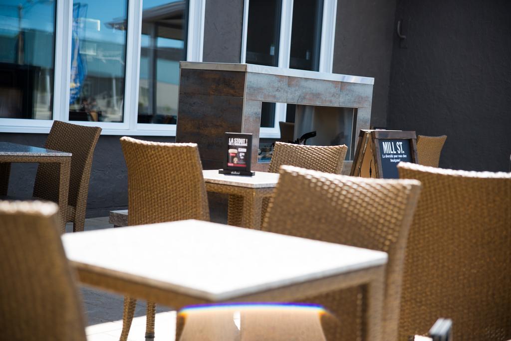 Hotel Econo-One Amos ภายนอก รูปภาพ