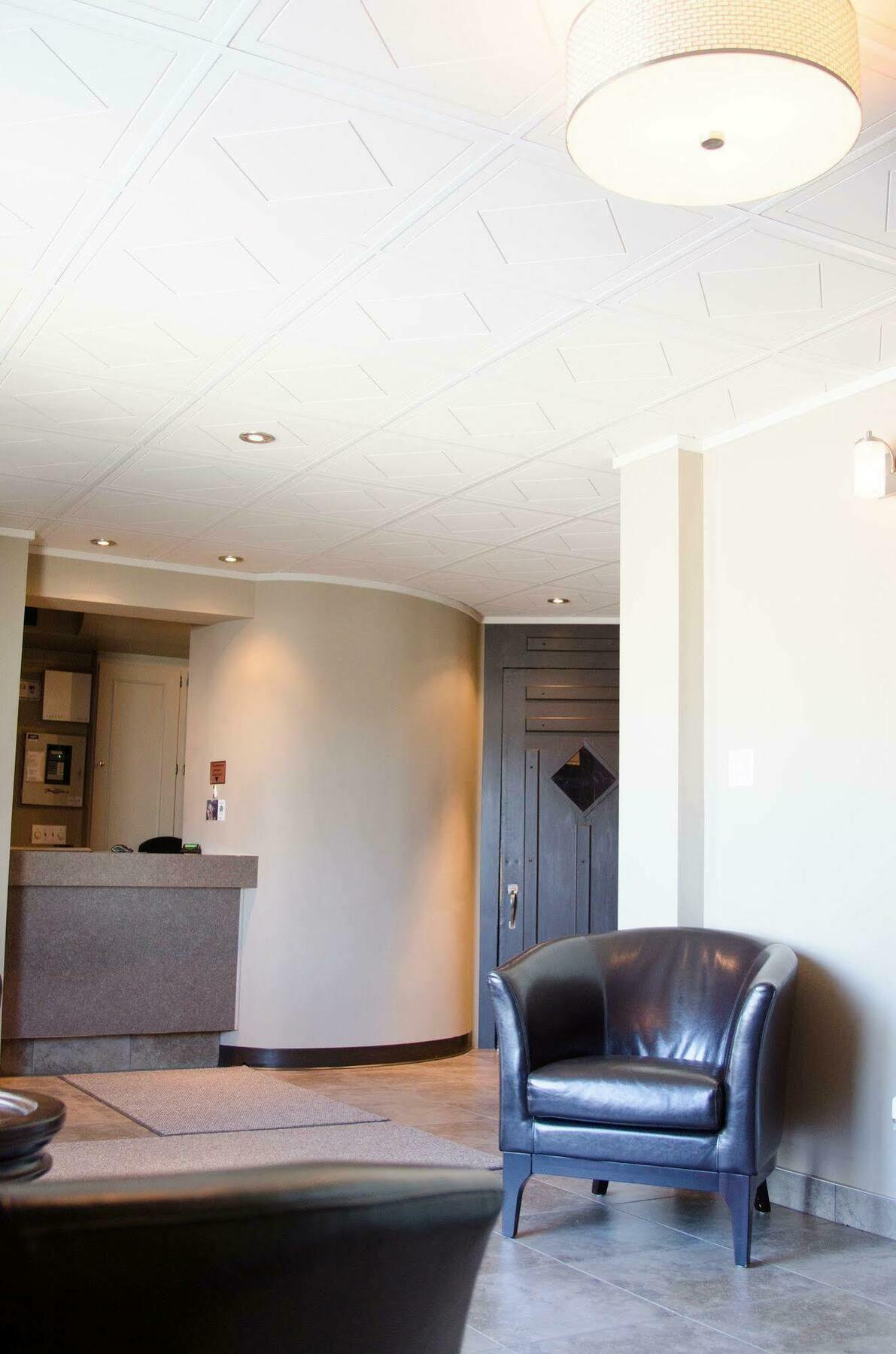 Hotel Econo-One Amos ภายนอก รูปภาพ